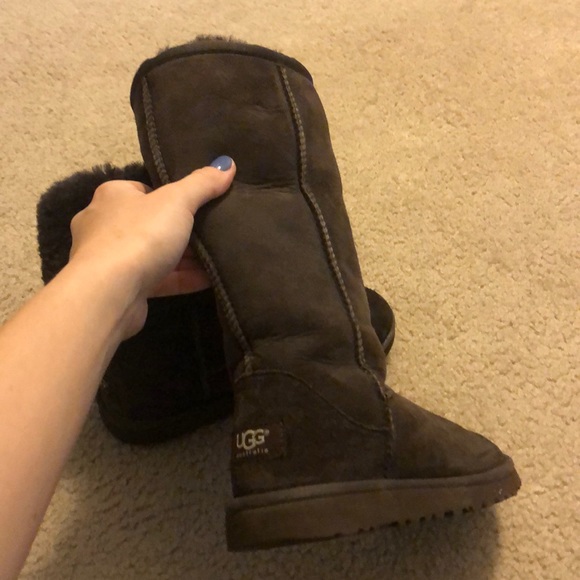 Ugg boots - Picture 3 of 3